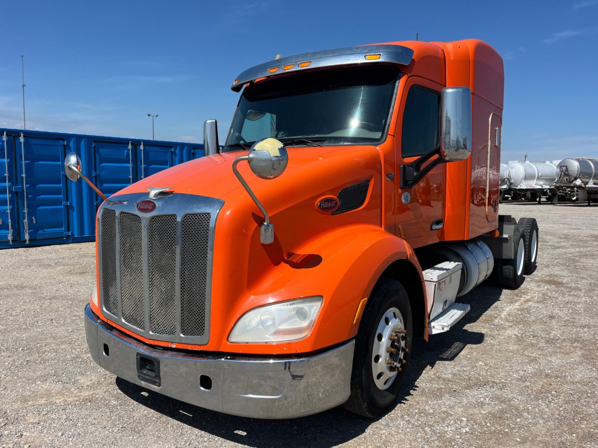 2016 PETERBILT 579 (A53843)