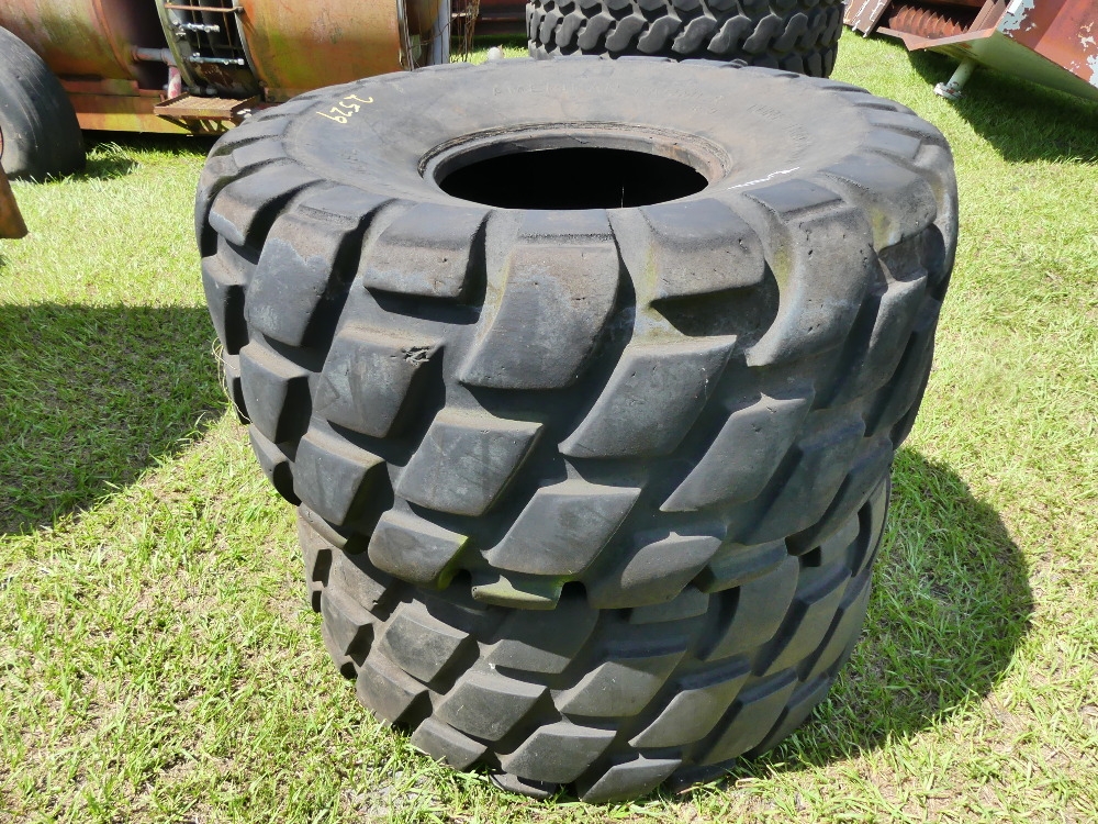 Tires (A50121)