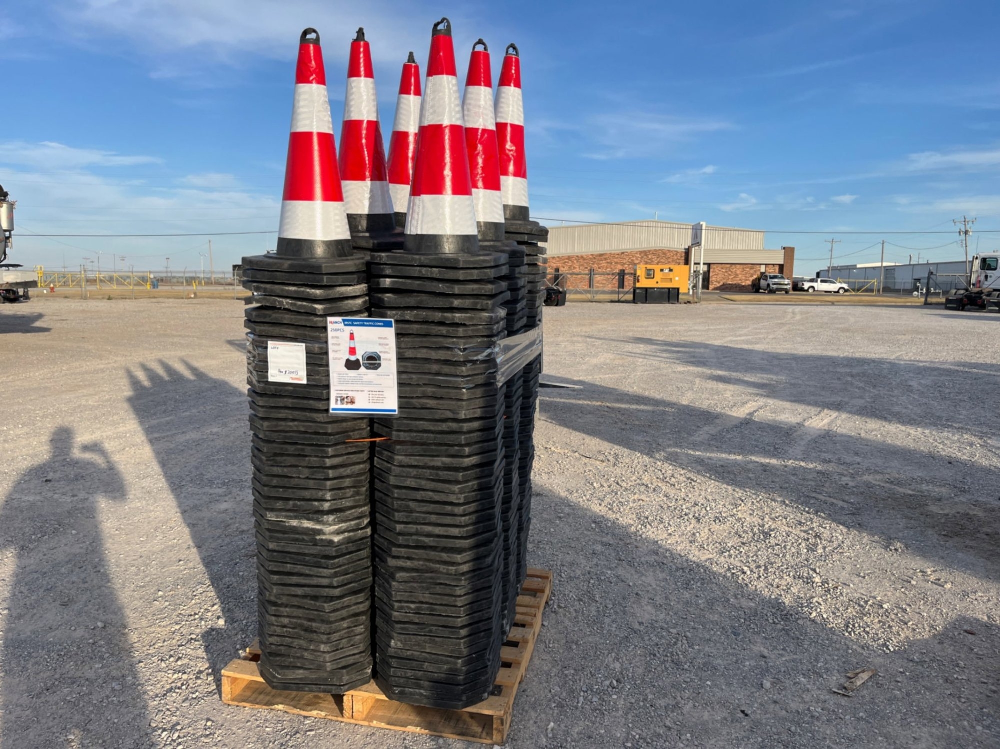 PALLET OF 250 TRAFFIC CONES (A58214)