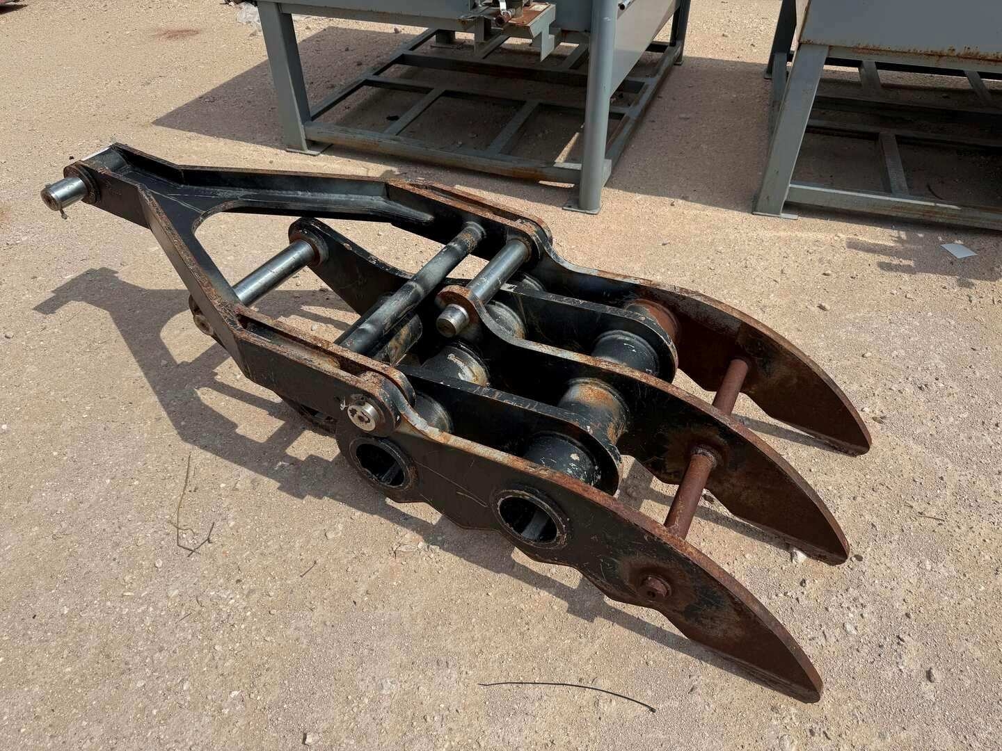 EXCAVATOR GRAPPLE (A53843)