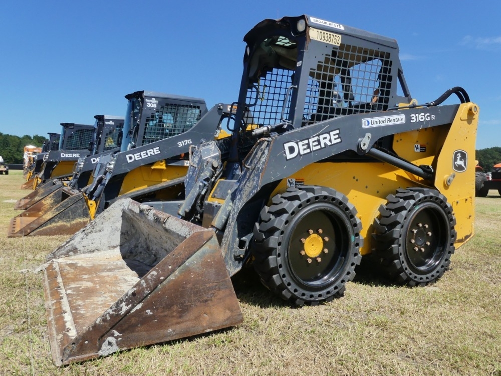 Deere 316GR (A50123)