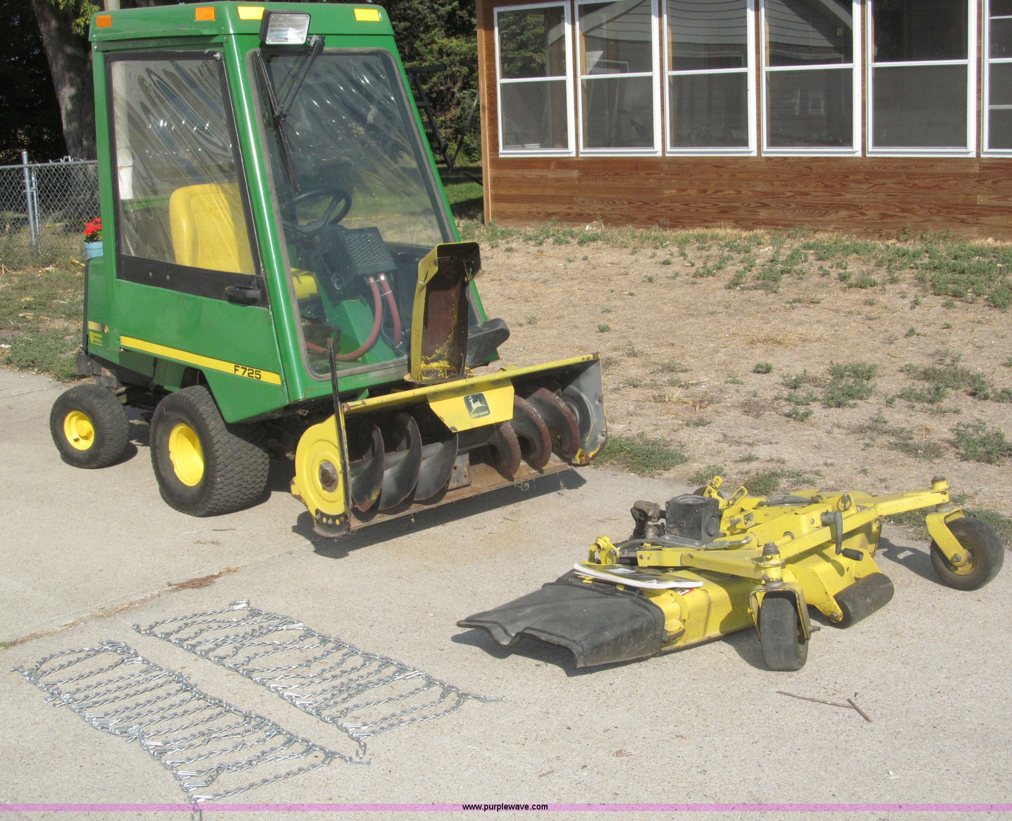 F725.jpg