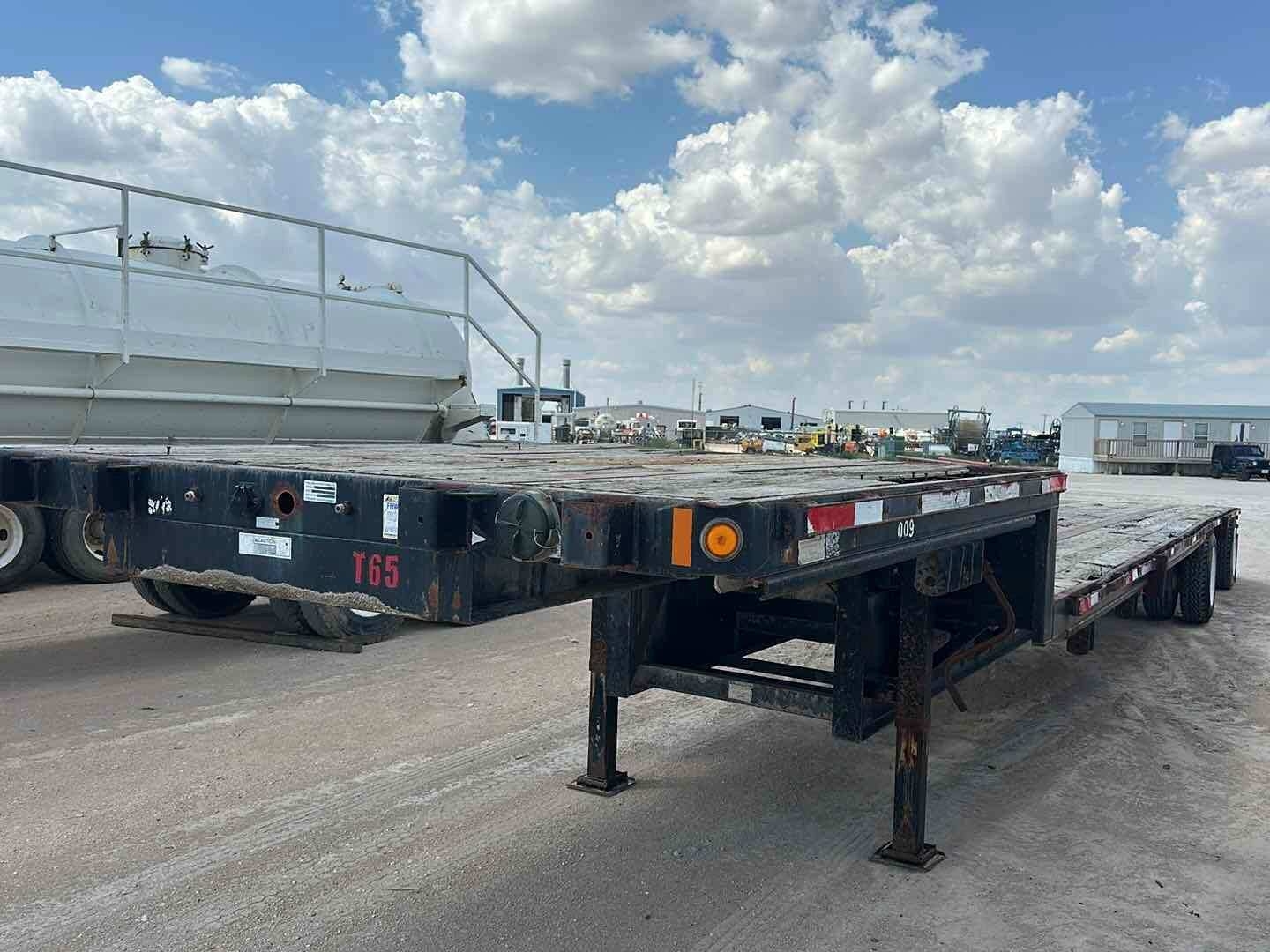 2007 FONTAINE TRAILER CO. 48X102 SPREAD AXLE STEPDECK (A52472)