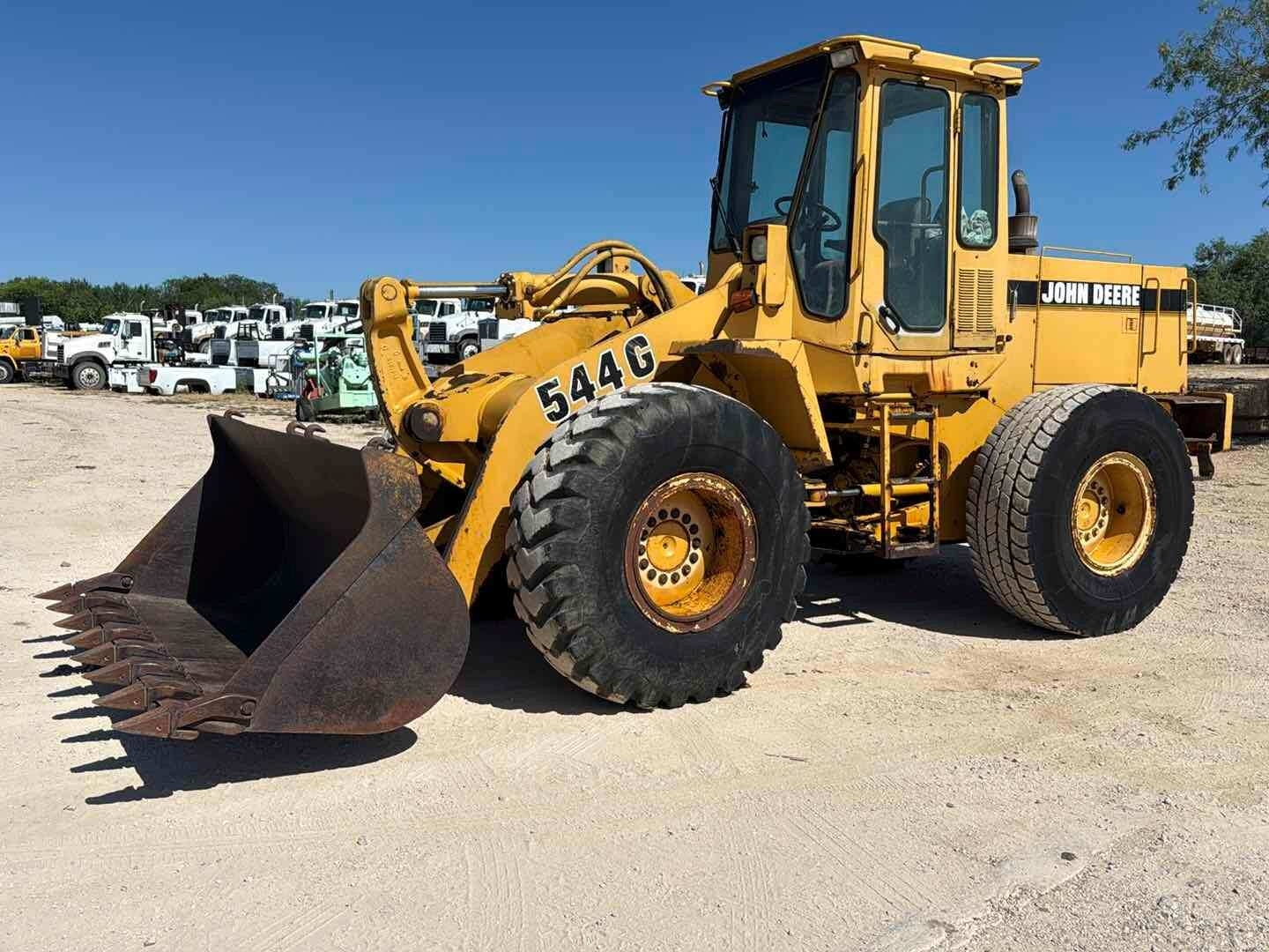 JOHN DEERE 544G (A50854)