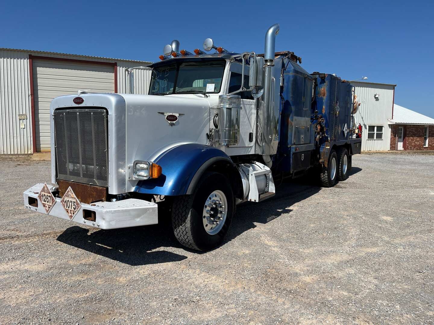 2008 PETERBILT 367 HOT OIL UNIT (A53843)