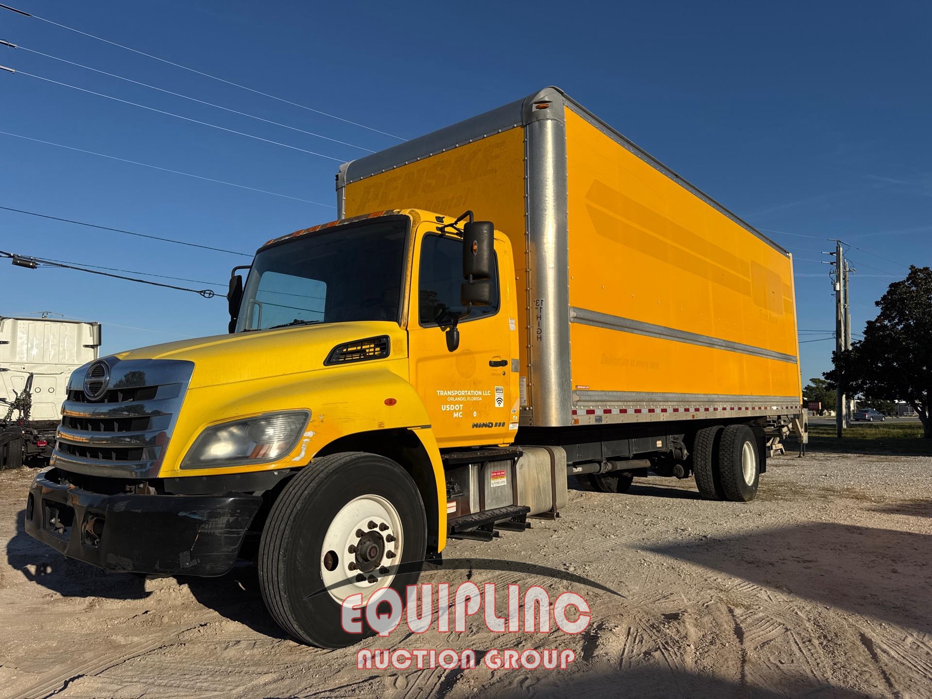 2018 HINO 338 26FT CDL REQUIRED BOX TRUCK (A59575)