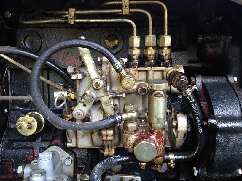 Full view injector pump.jpg