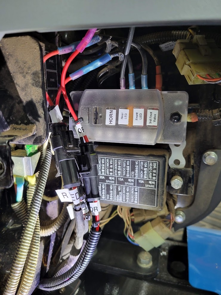 Fuse_Box.jpg