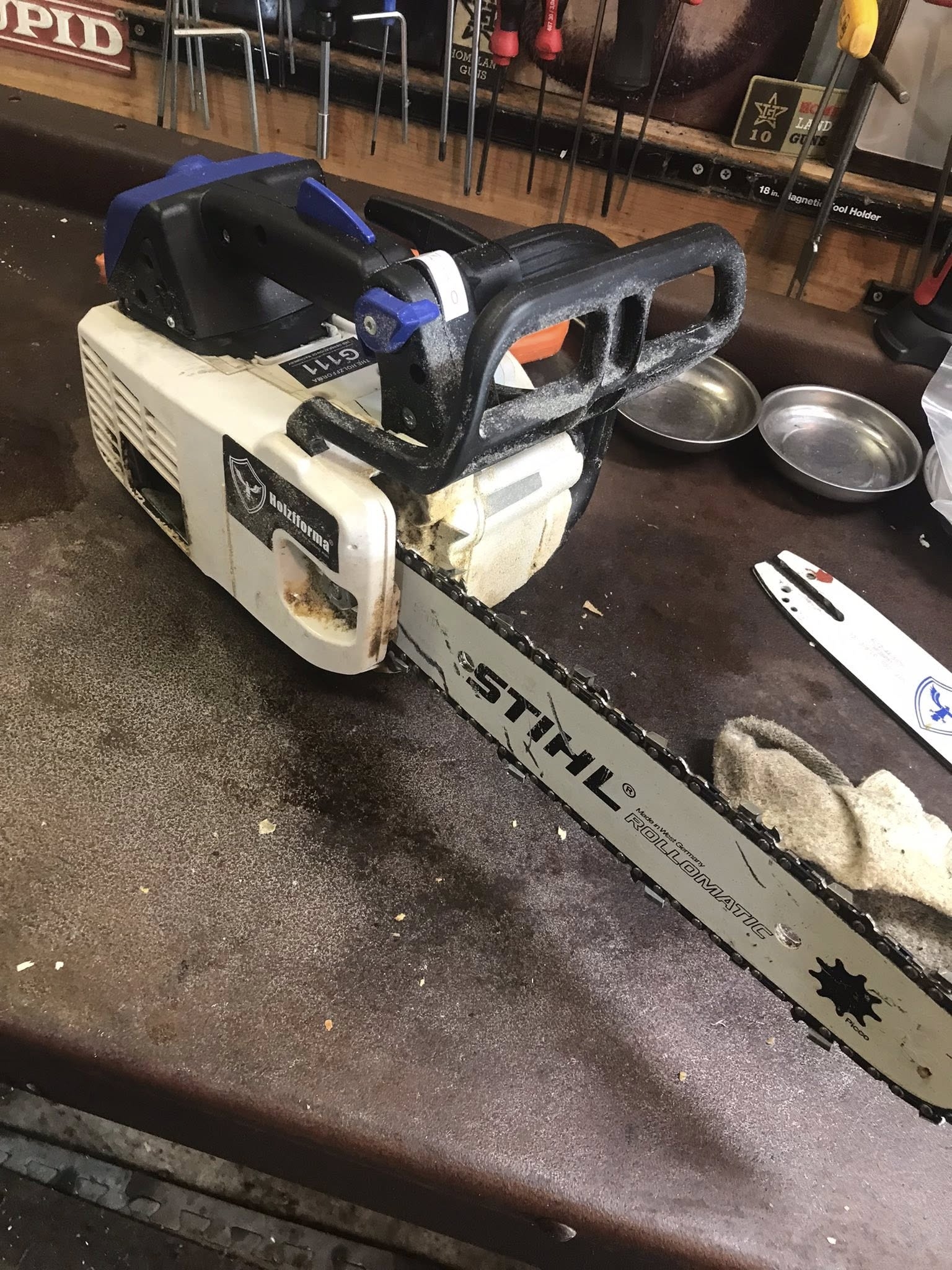 g111sbar.jpg