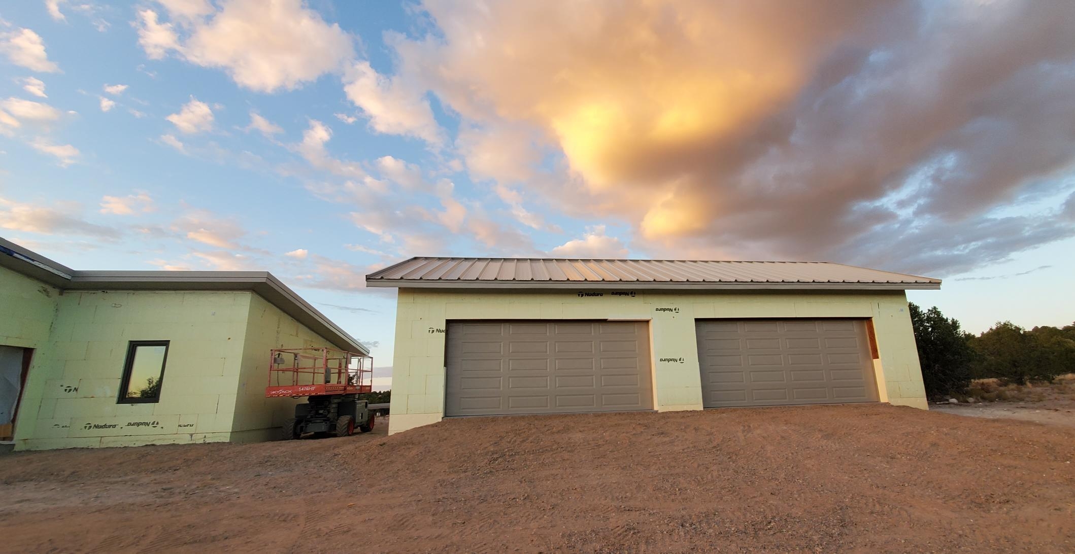 Garage South.jpg