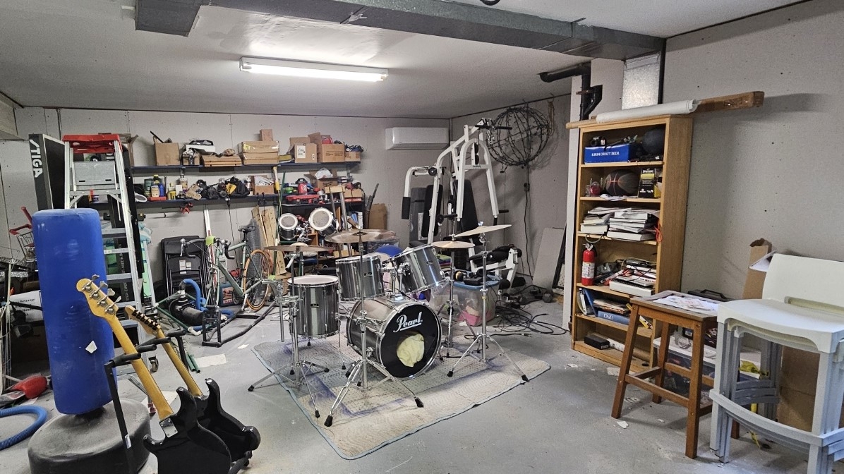 garagemay2024.jpg