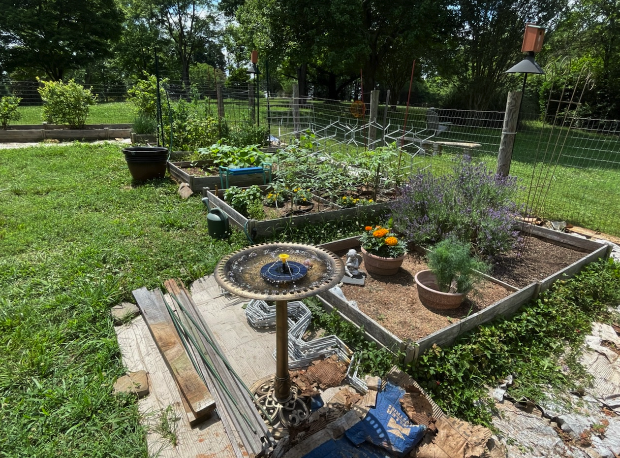 GARDEN 2021.png