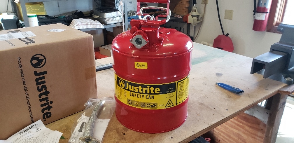 gas can.jpg