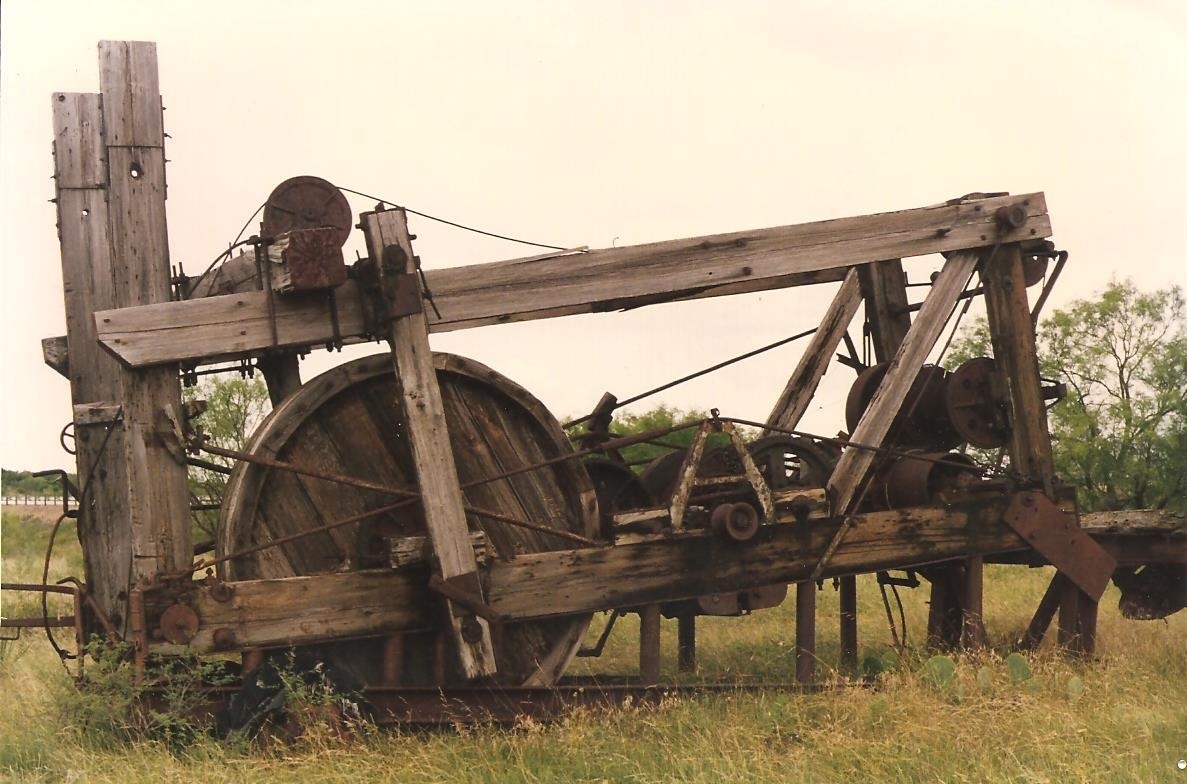 Grandad Angle drill rig circa 1927.jpg