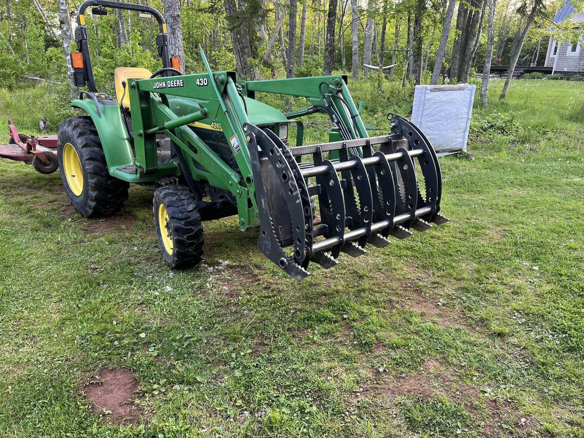 grapple wl mounted.jpg
