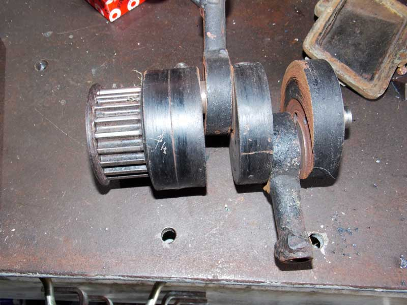 hedge cutter original crankshaft.jpg