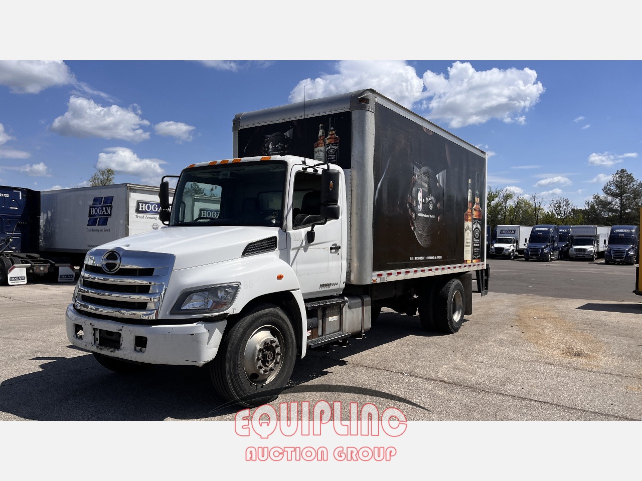2018 HINO 338 18' BOX TRUCK (A54607)