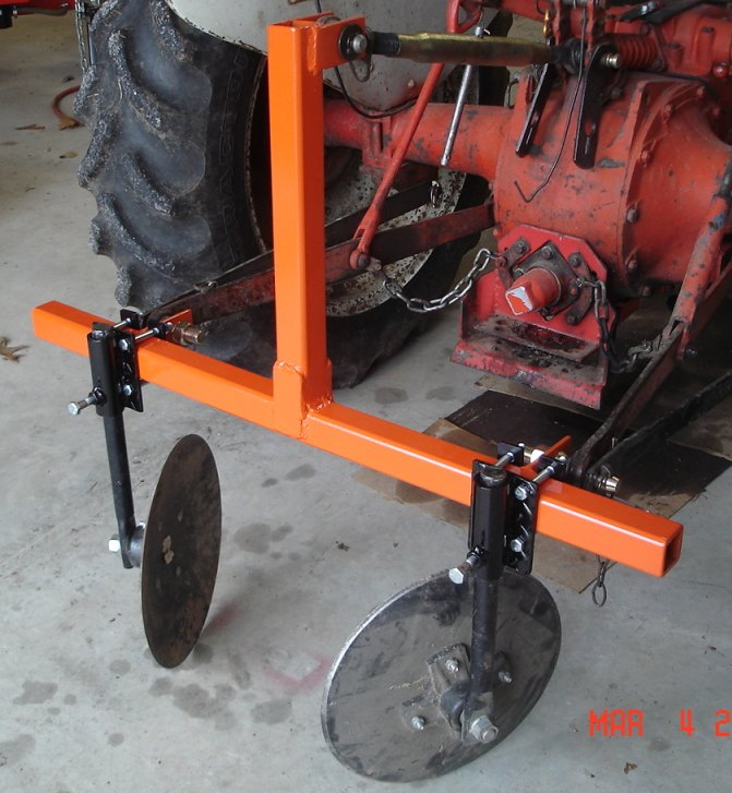 Hiller002.jpg