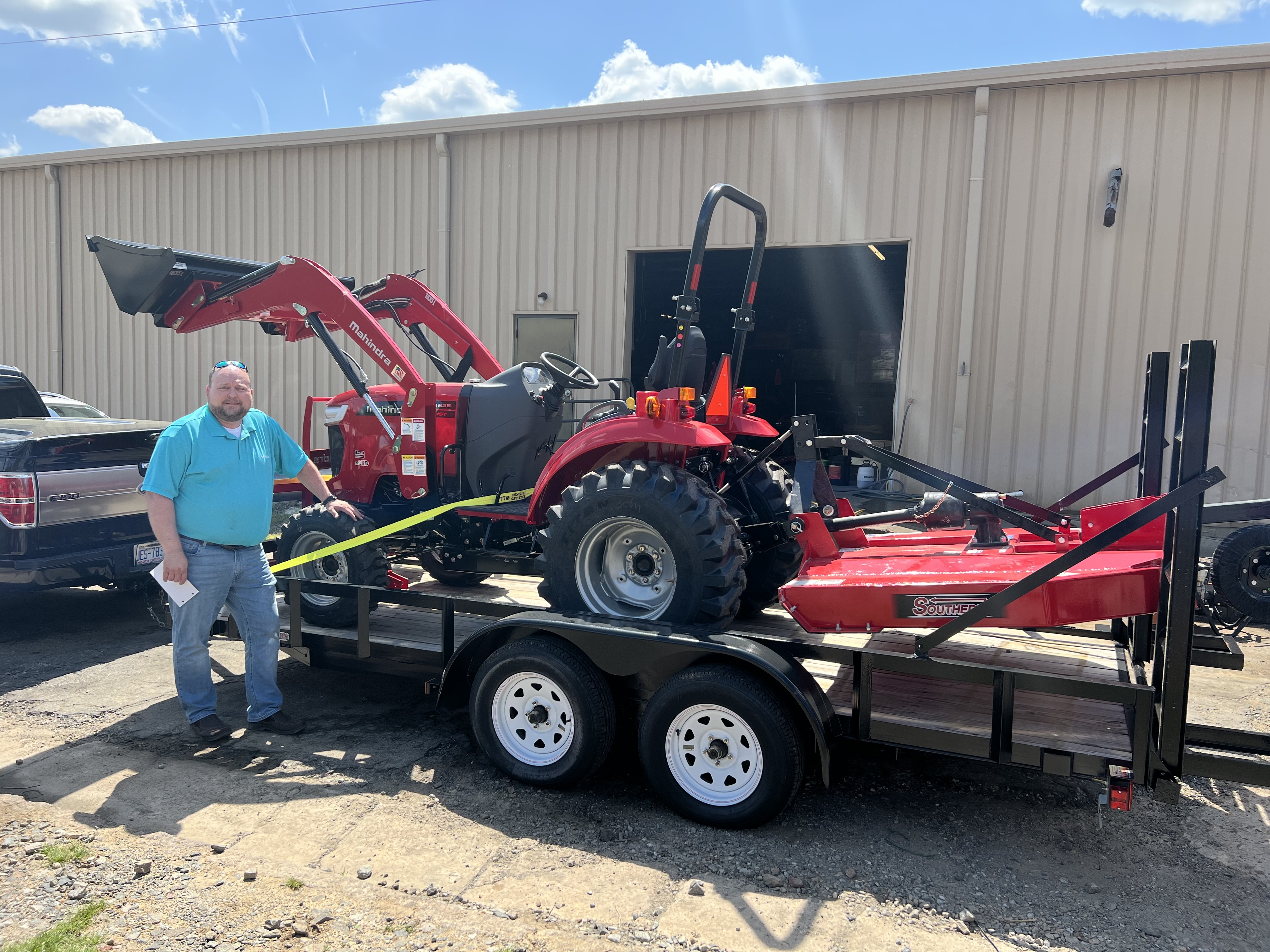 🚜 2022 Mahindra 1635 HST Tractor Package – ONLY 36 HOURS – FULL SETUP READY TO WORK!