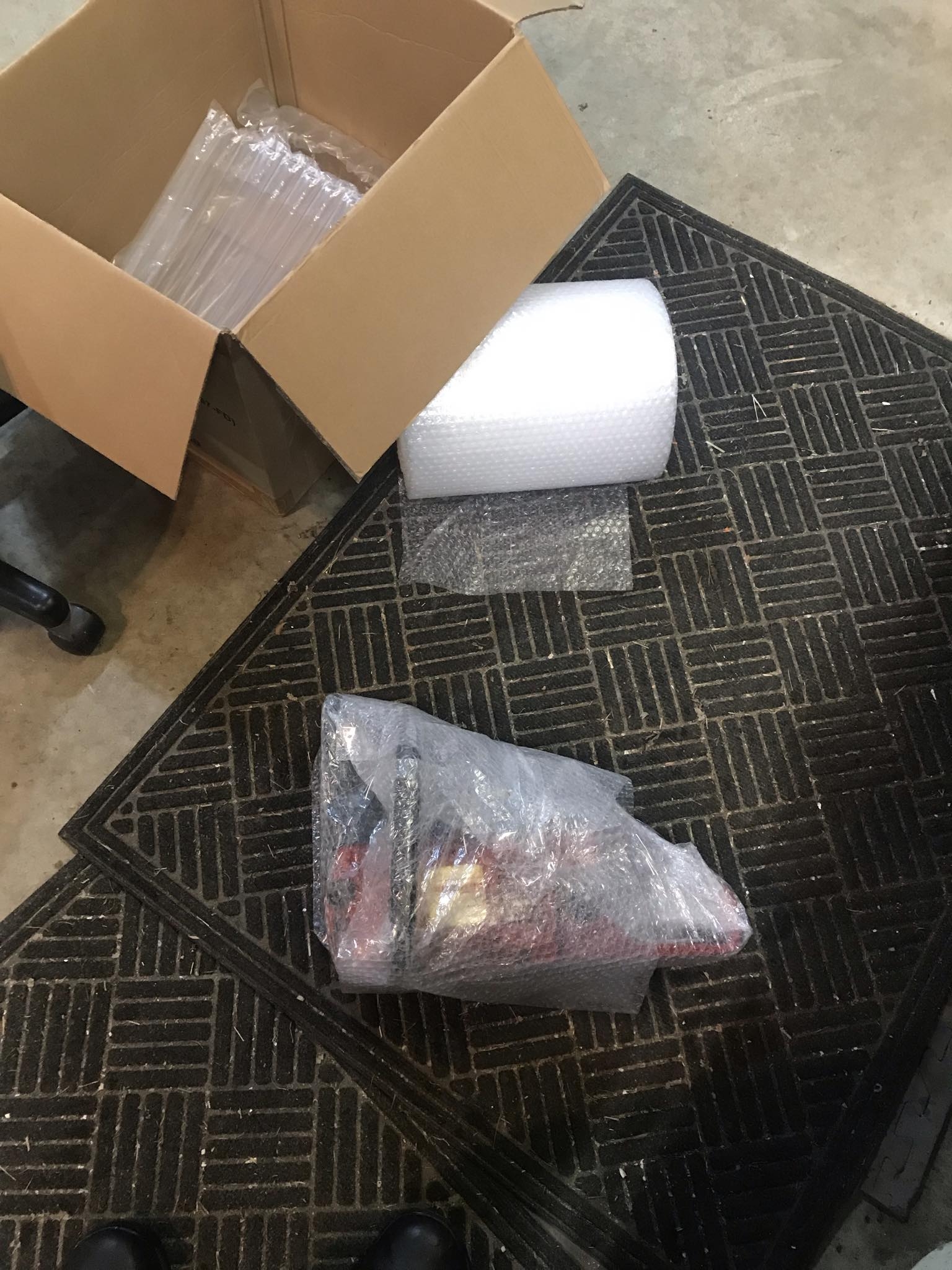 j670box.jpg