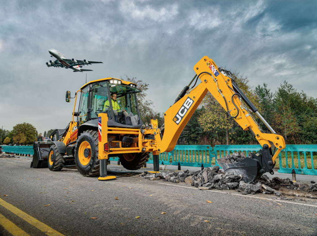 JCB 3CX.png