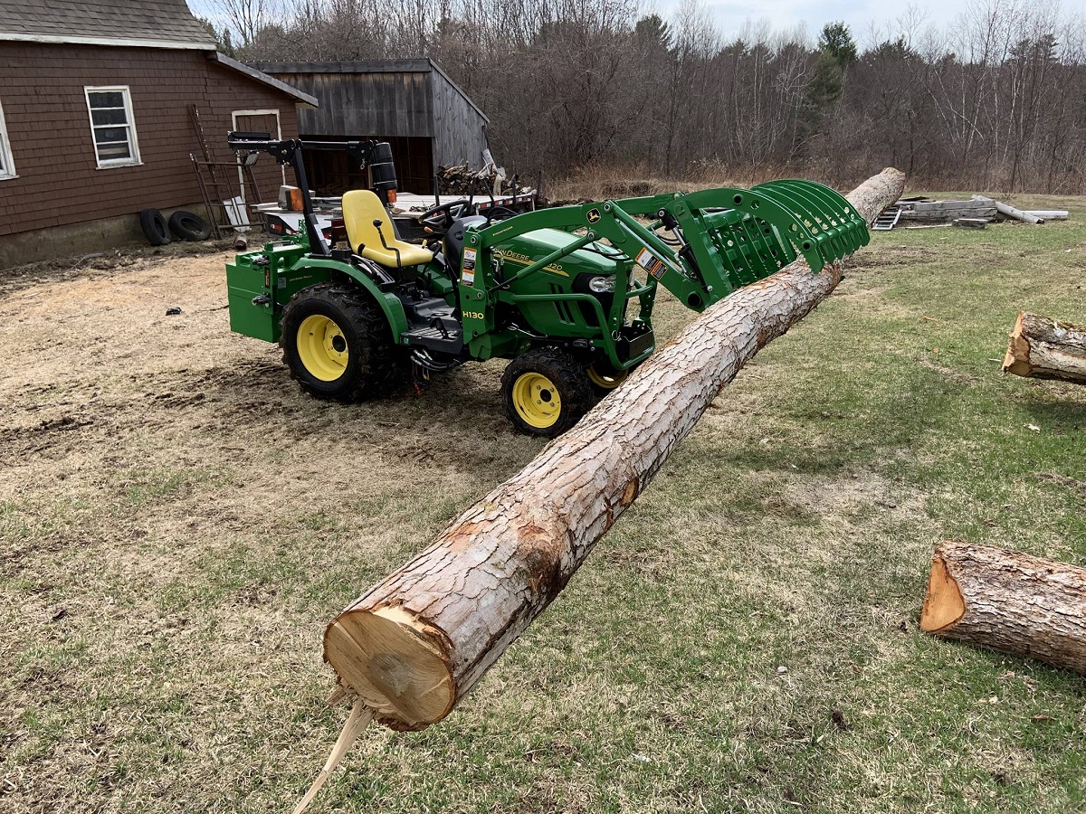 JD2320trider3s.jpg