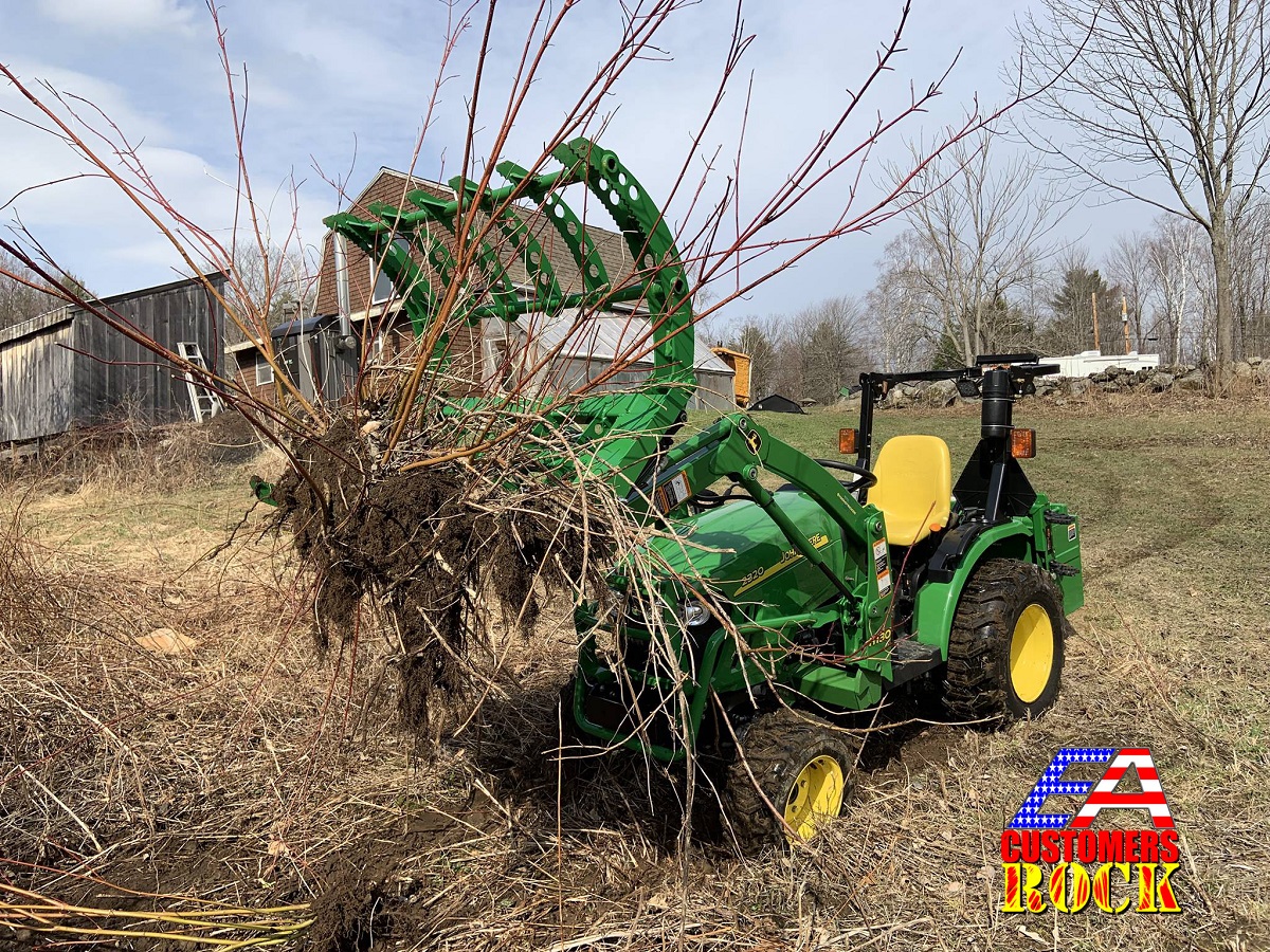 JD2320trider6es.jpg
