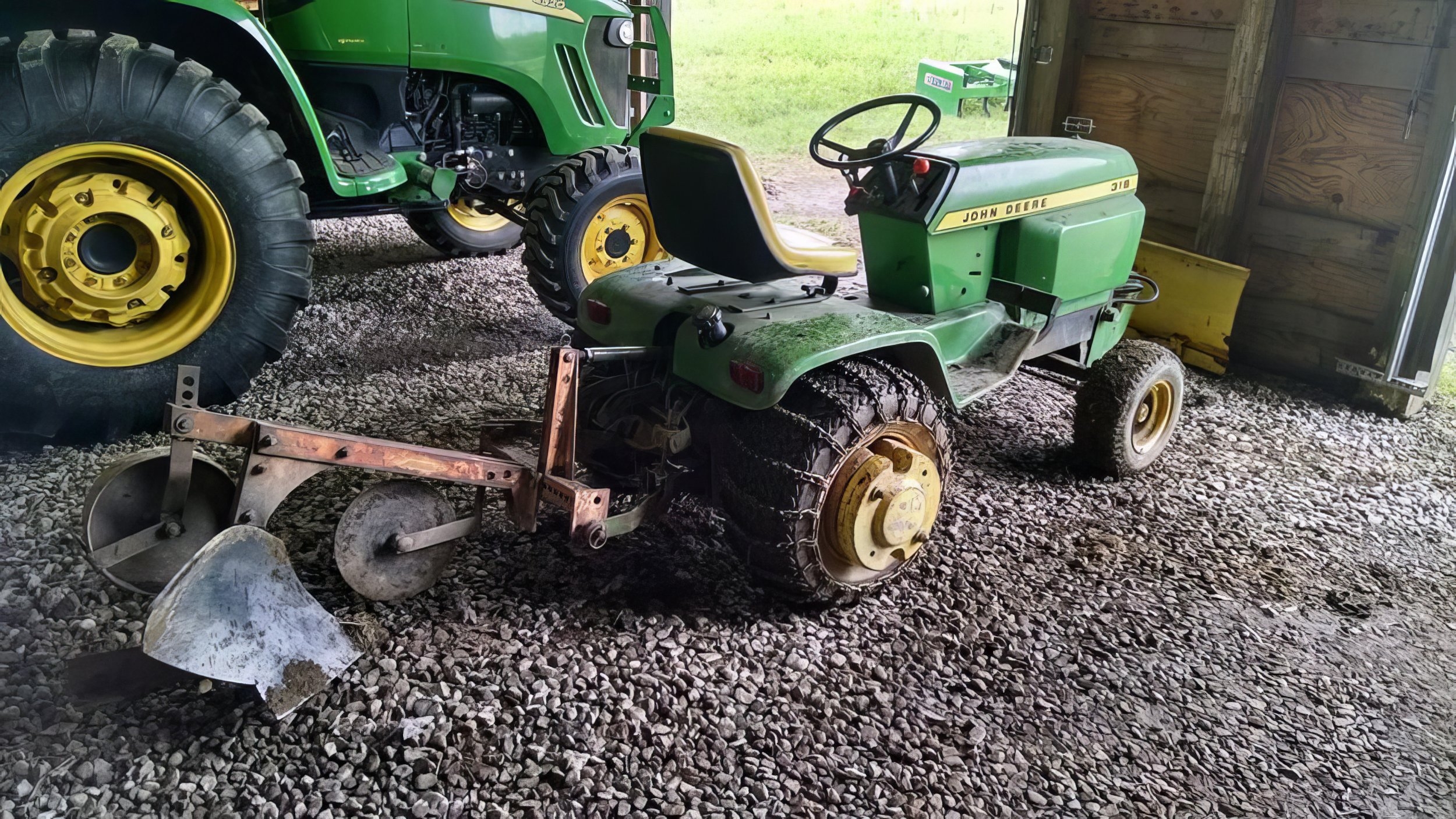John Deere 316.jpg