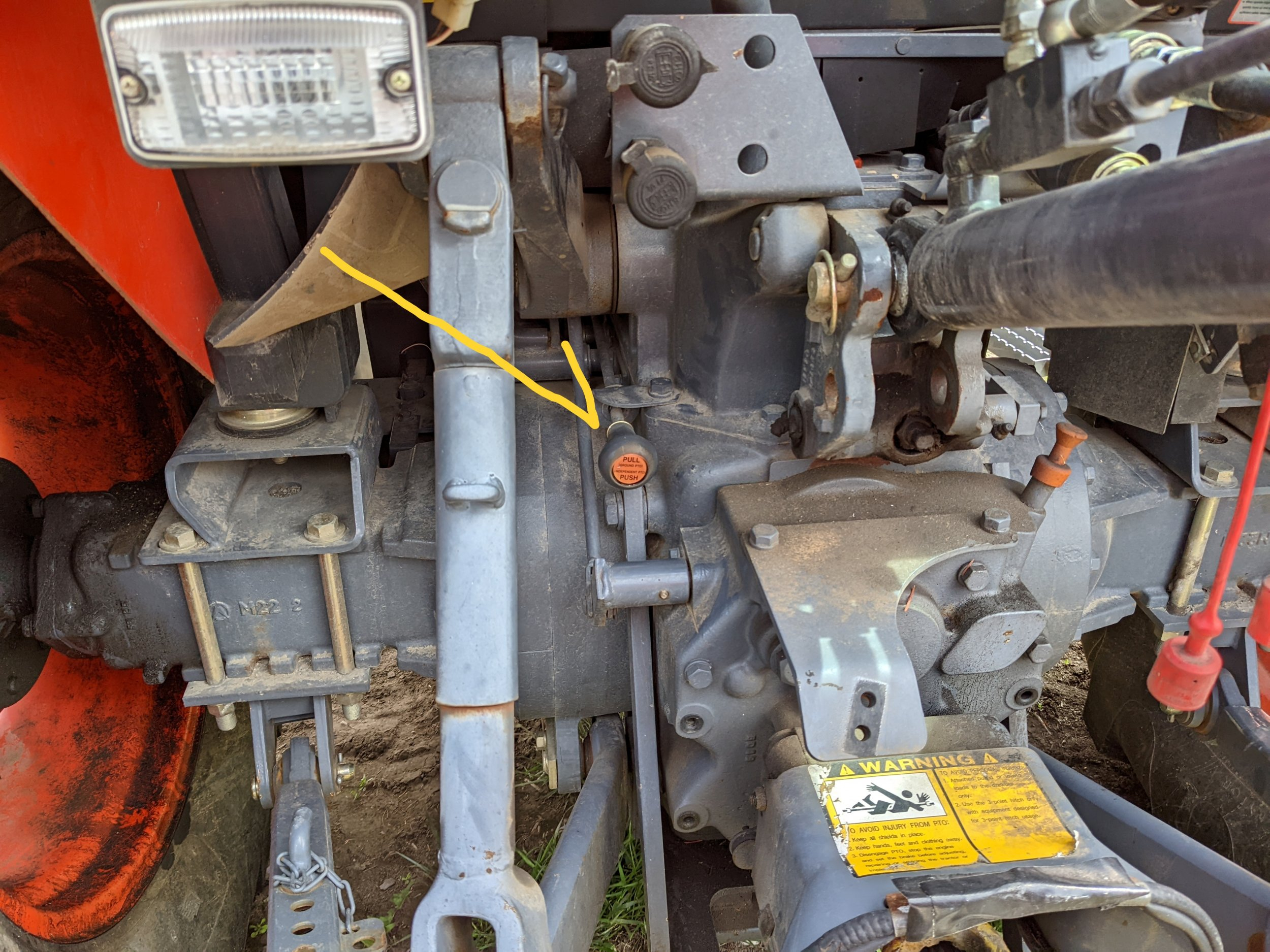 Kioti DK65S PTO Selection Lever.jpg