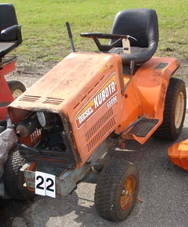 Kubota-G3200.jpg
