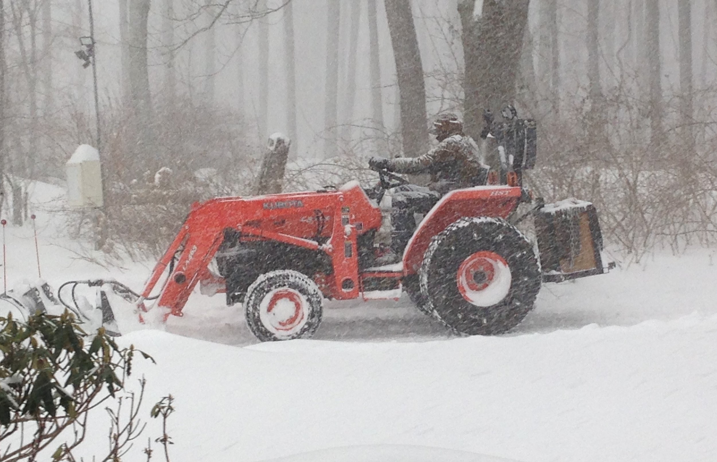 kubota in snow.JPG