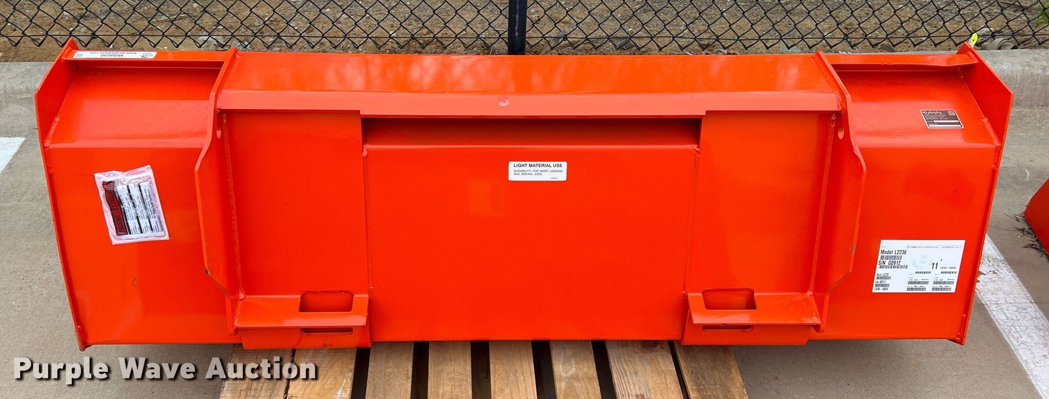 Kubota L2236.JPG