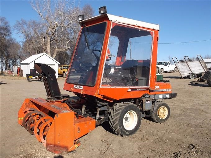 kubotafz2100.jpg