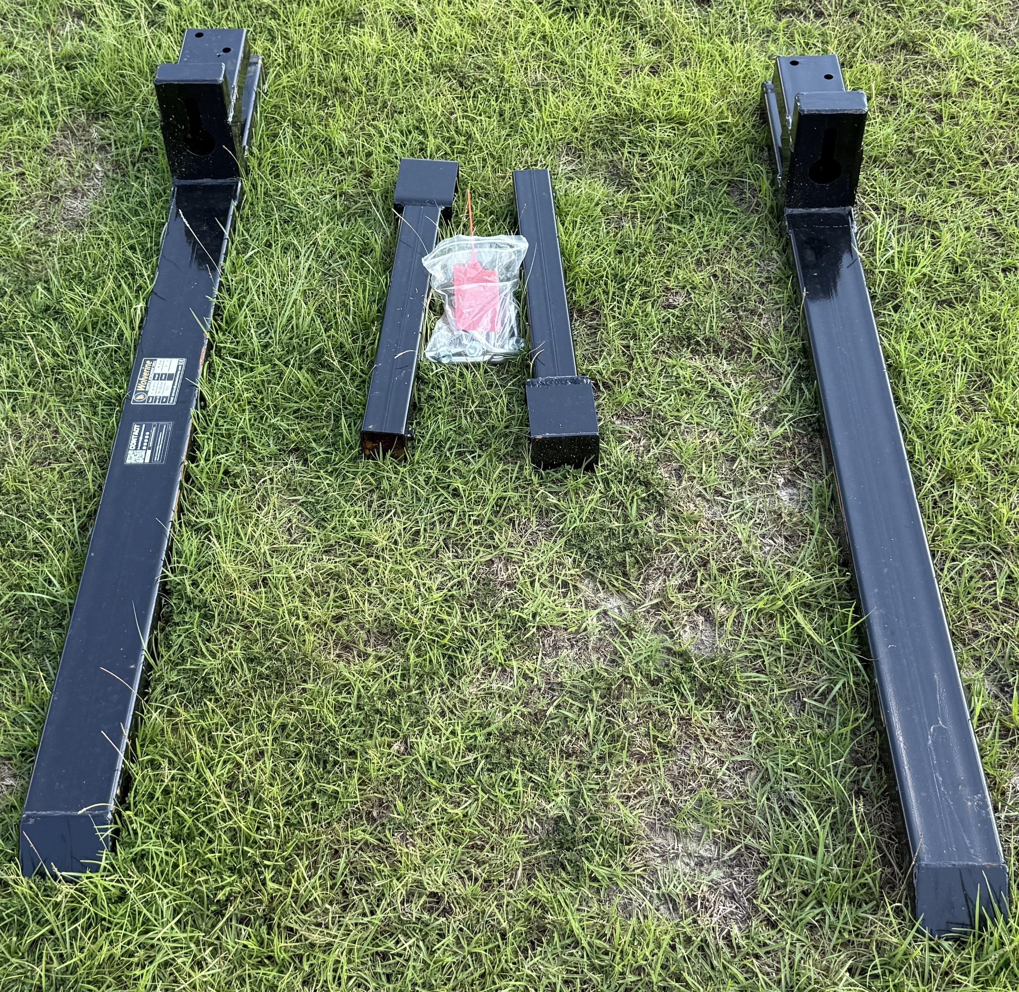 NEW Skid Steer Bolt on Hay Forks (A53002)