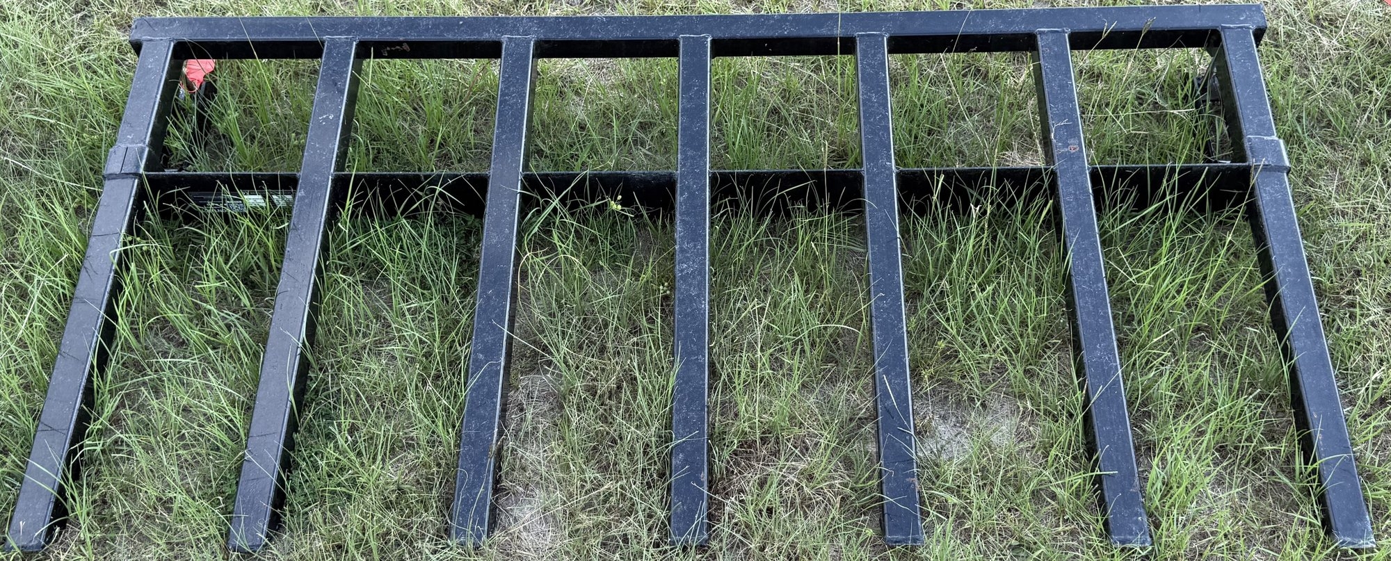 New Wolverine Skid Steer Root Rake Bucket Attachment 34'' (A53002)
