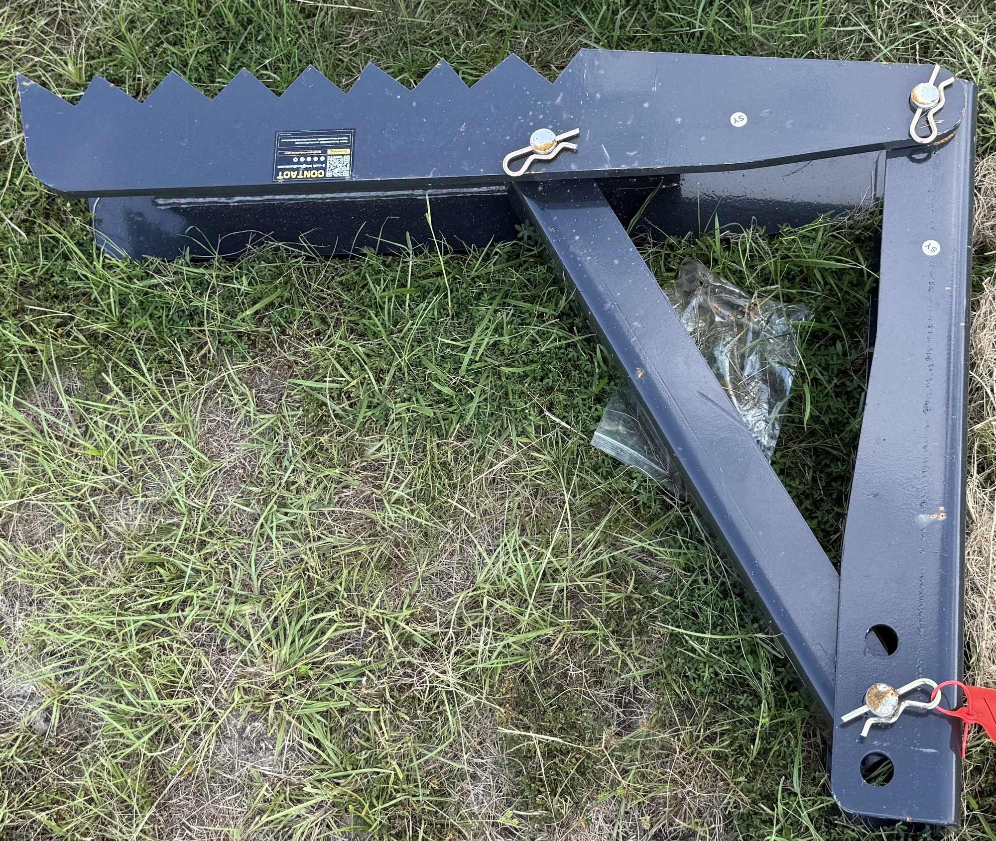 NEW Wolverine Fixed Mini Excavator Thumb Attachment (A53002)
