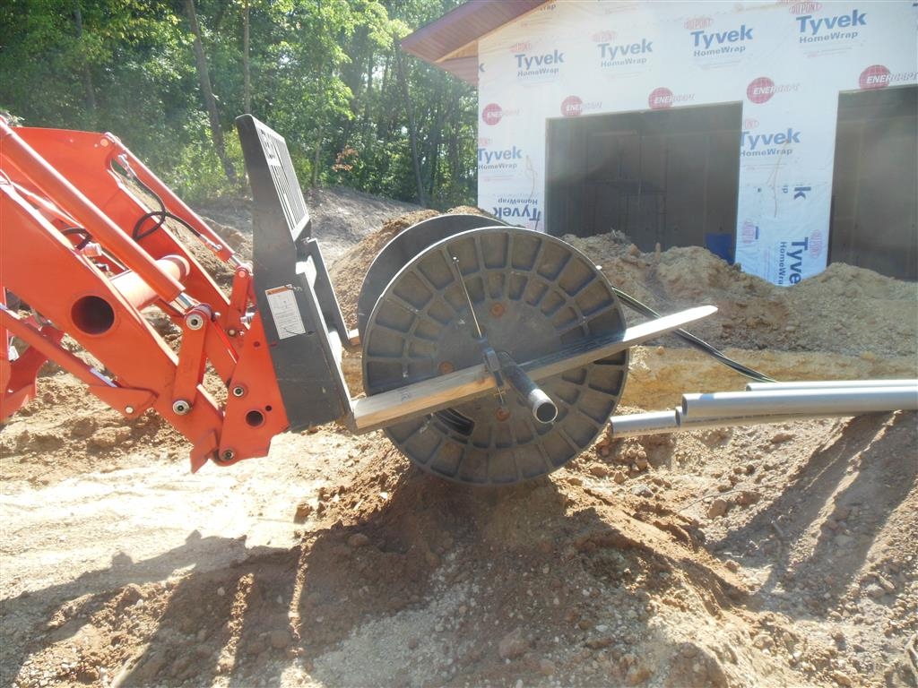 Laying wire (1) (Medium).JPG