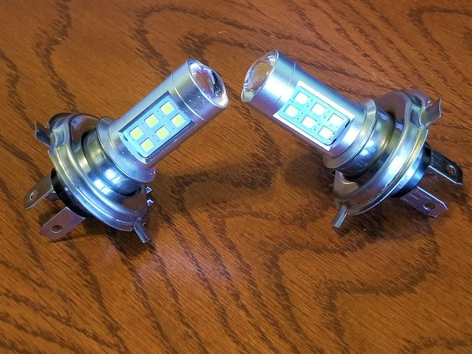 LED_headlight_bulbs.jpg
