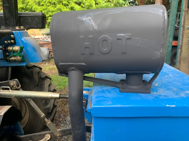 Lois_muffler.jpg