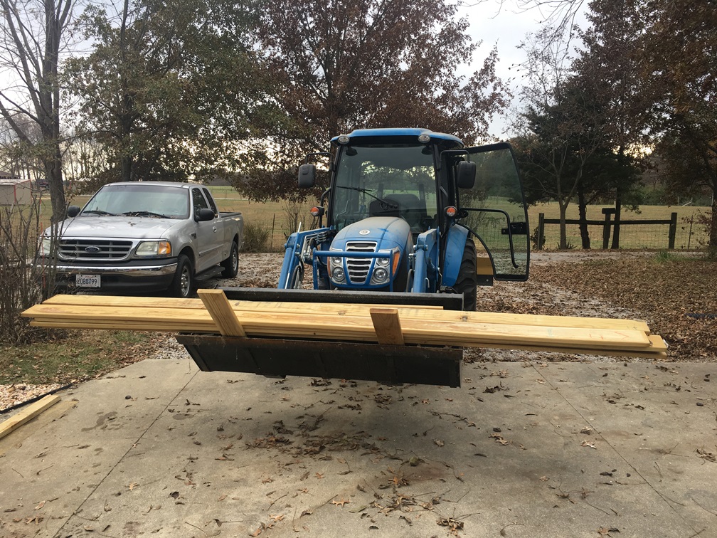 LS XR3135HC Moving Wood 1.JPG