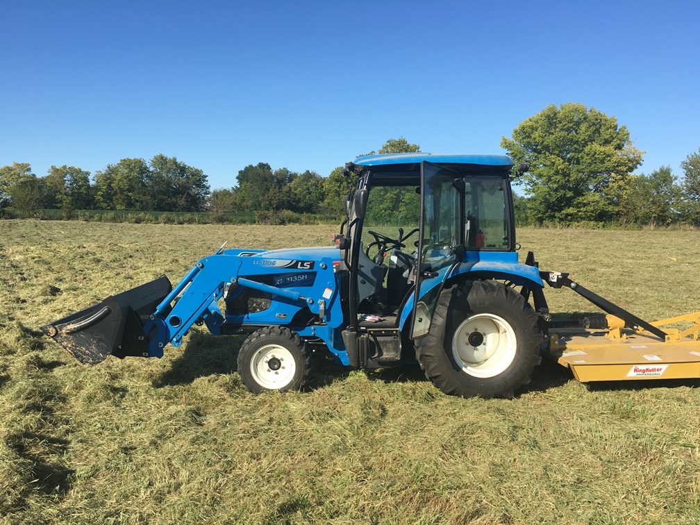LS XR3135HC pasture 20170910.JPG