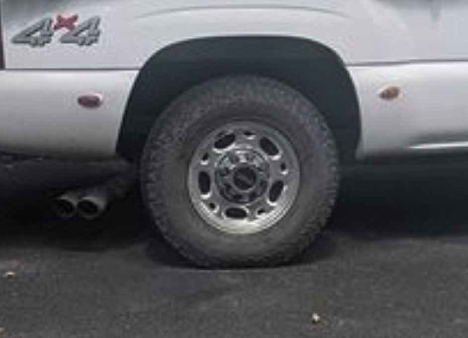 lug-bolts.jpg
