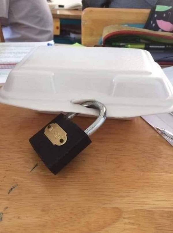 lunch lock.jpg