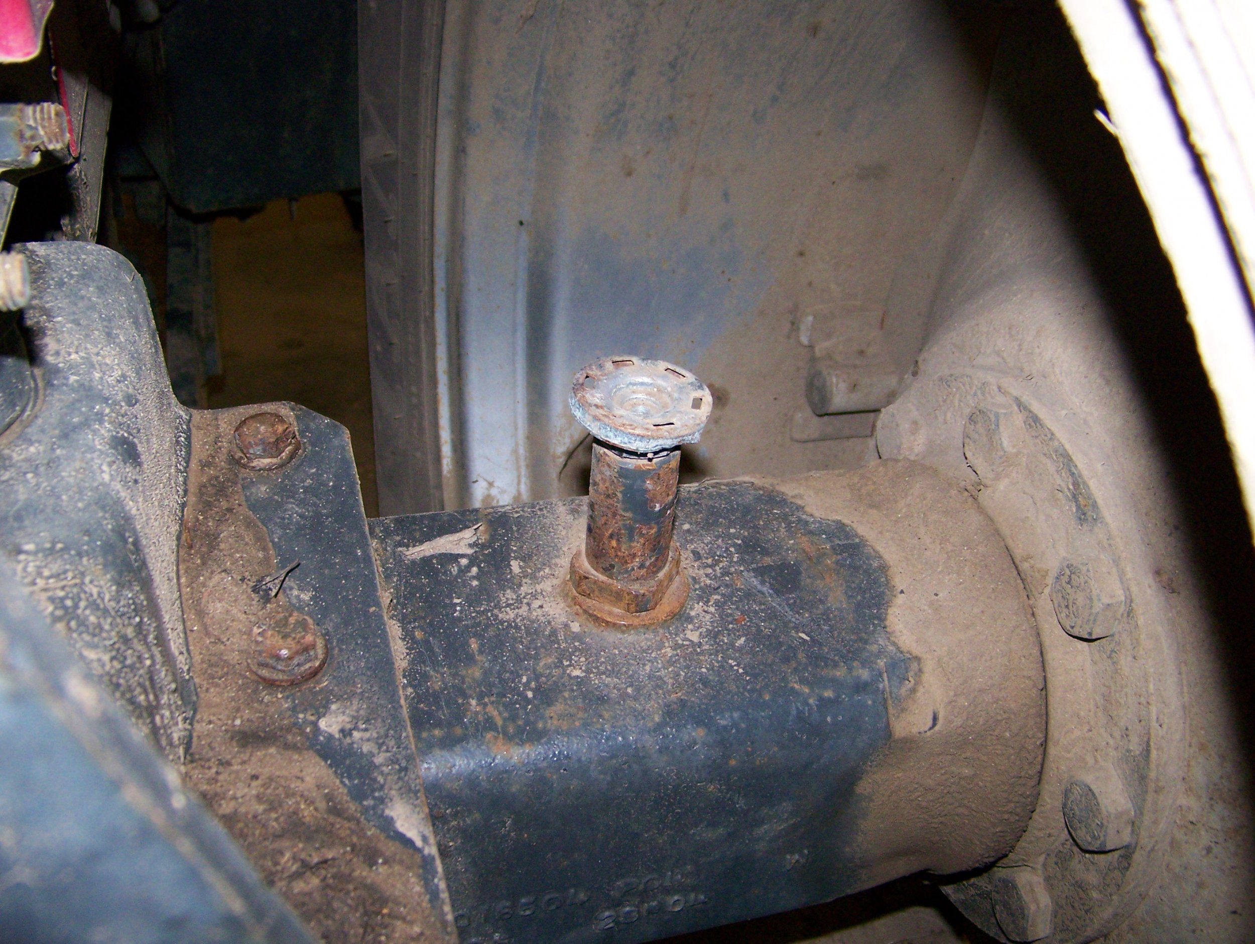 Mahindra Rear Axle Breather Missing.jpg