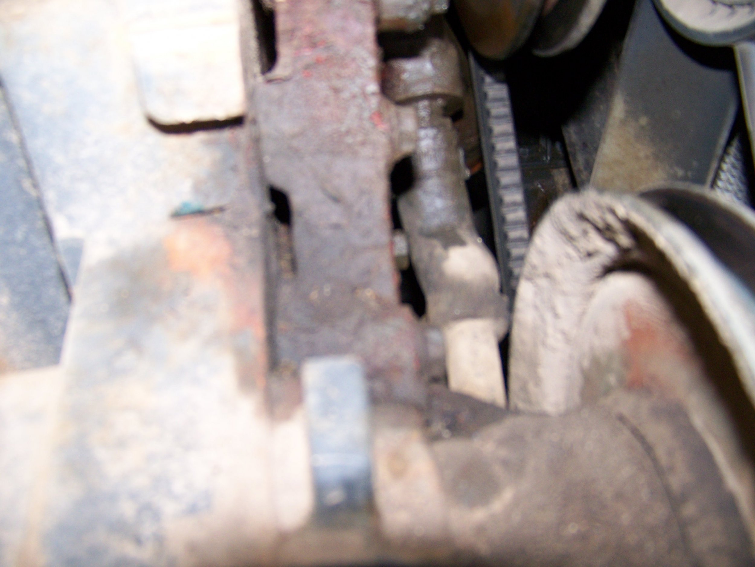 Mahindra WaterPump Oil Hose.jpg
