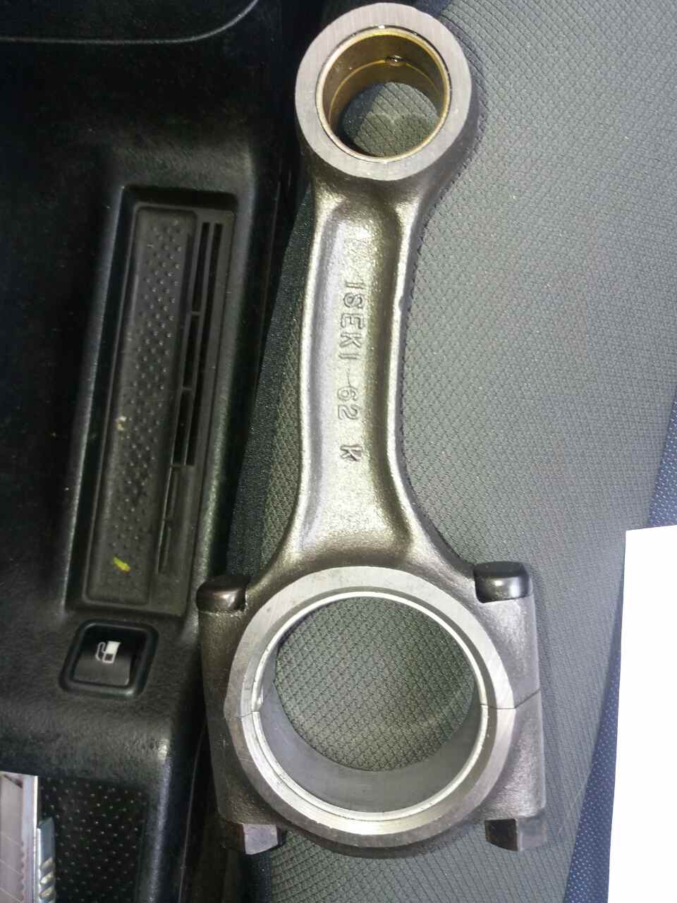 Iseki TA207 Connecting rods - TractorByNet