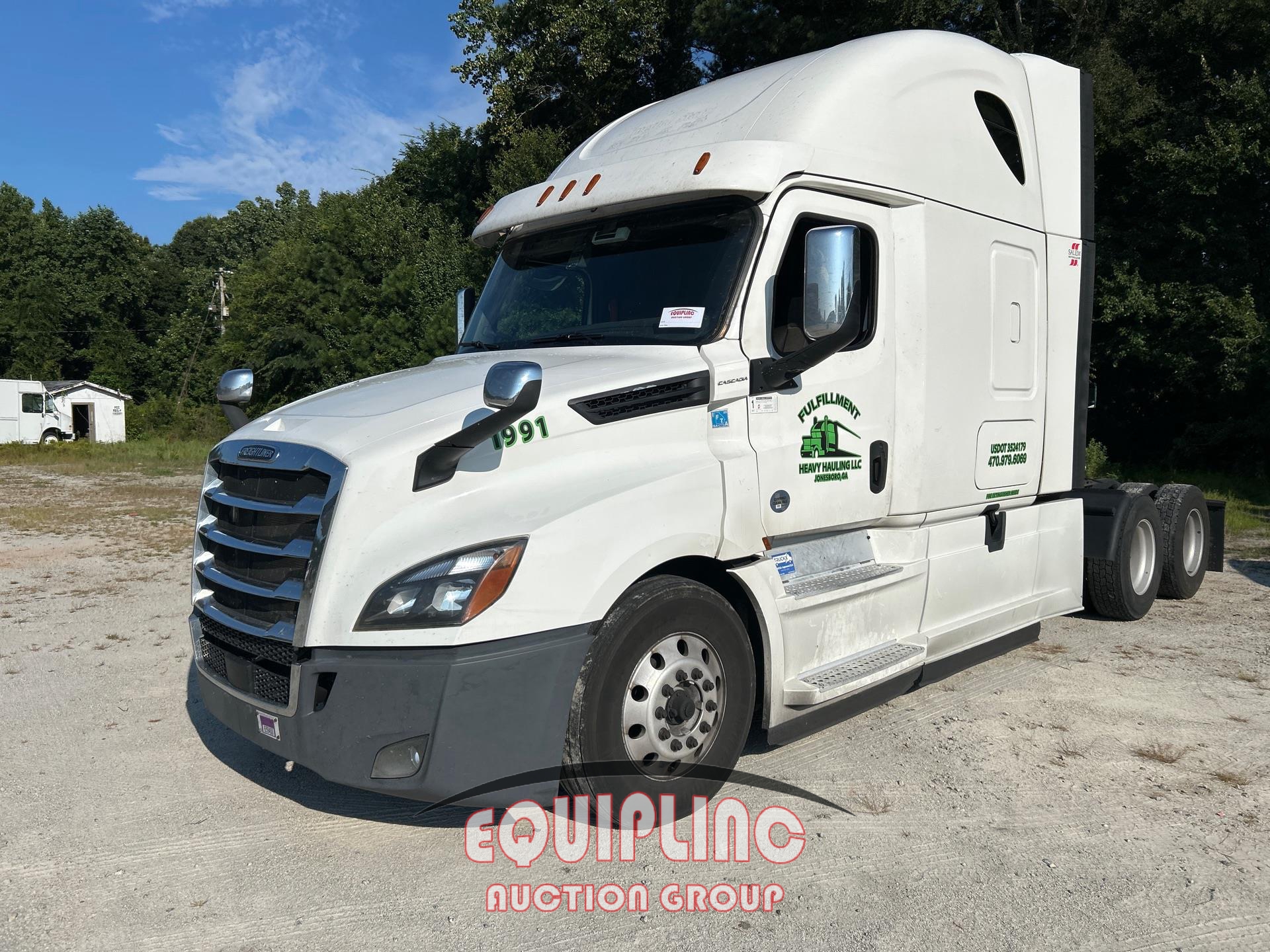 2020 FREIGHTLINER CASCADIA 126 TANDEM AXLE SLEEPER TRUCK (A52141)