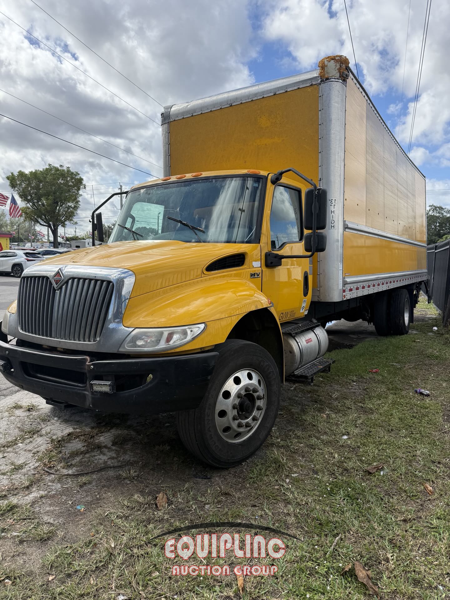 2020 INTERNATIONAL MV607 26FT NON CDL BOX TRUCK (A59905)