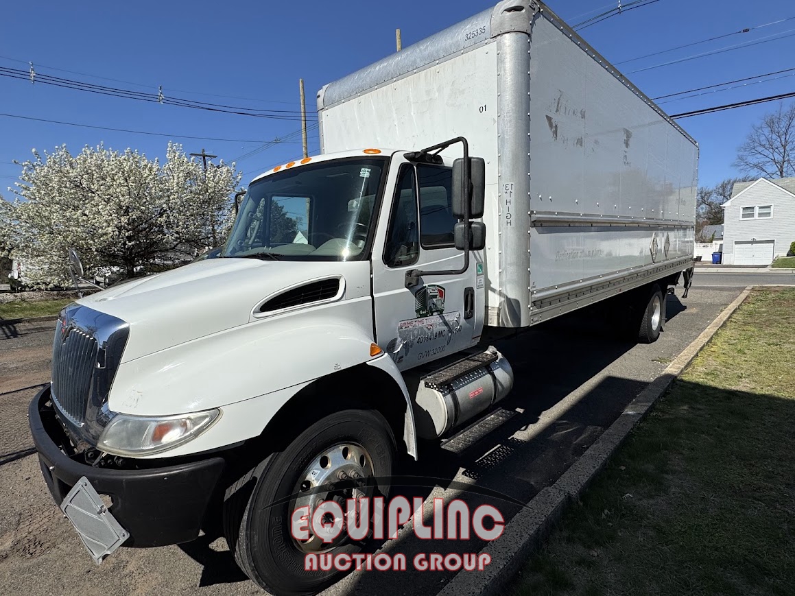 2019 INTERNATIONAL 4300 26FT BOX TRUCK (A43004)
