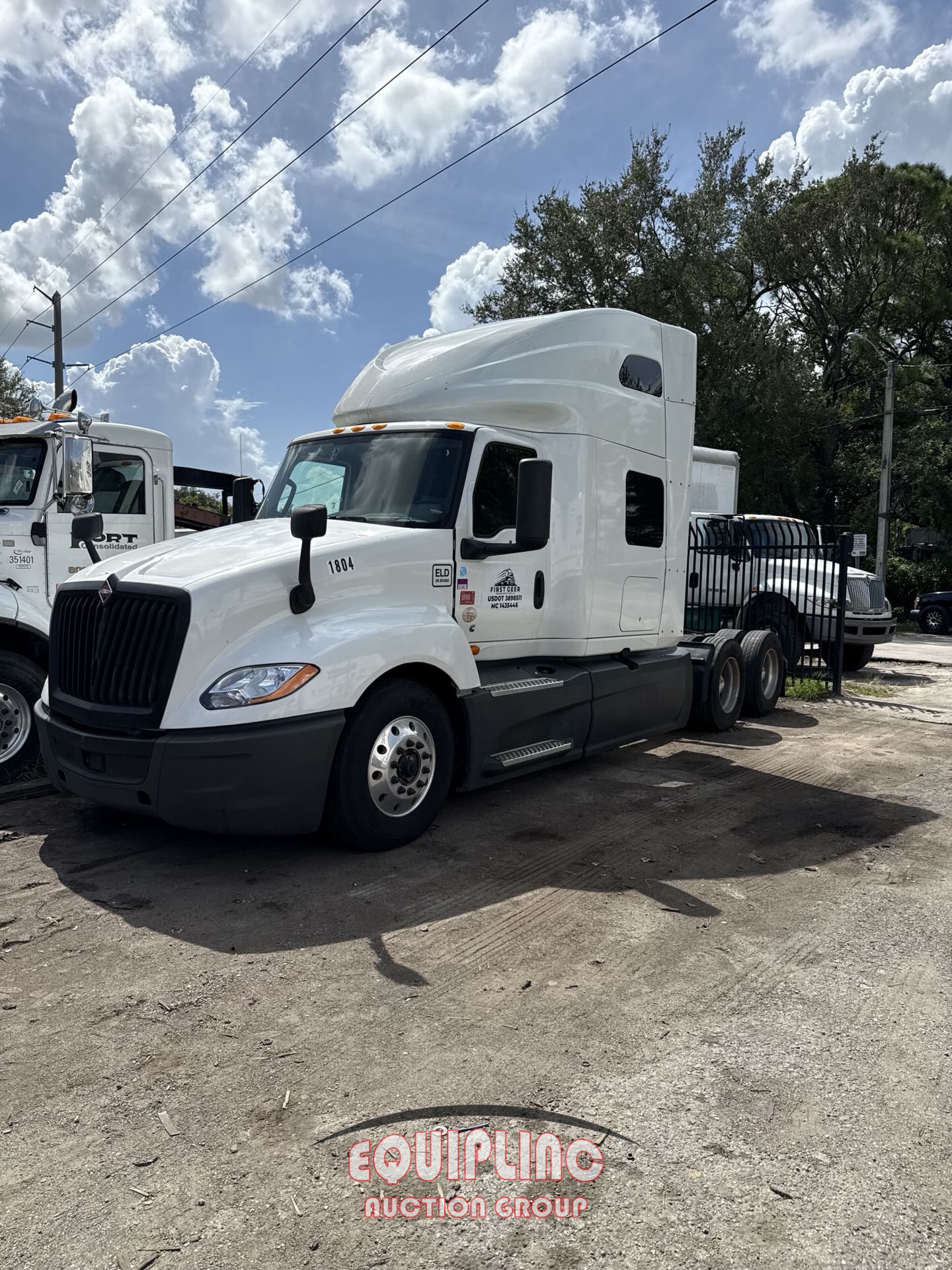 2020 INTERNATIONAL LT625 TANDEM AXLE SLEEPER (A52577)